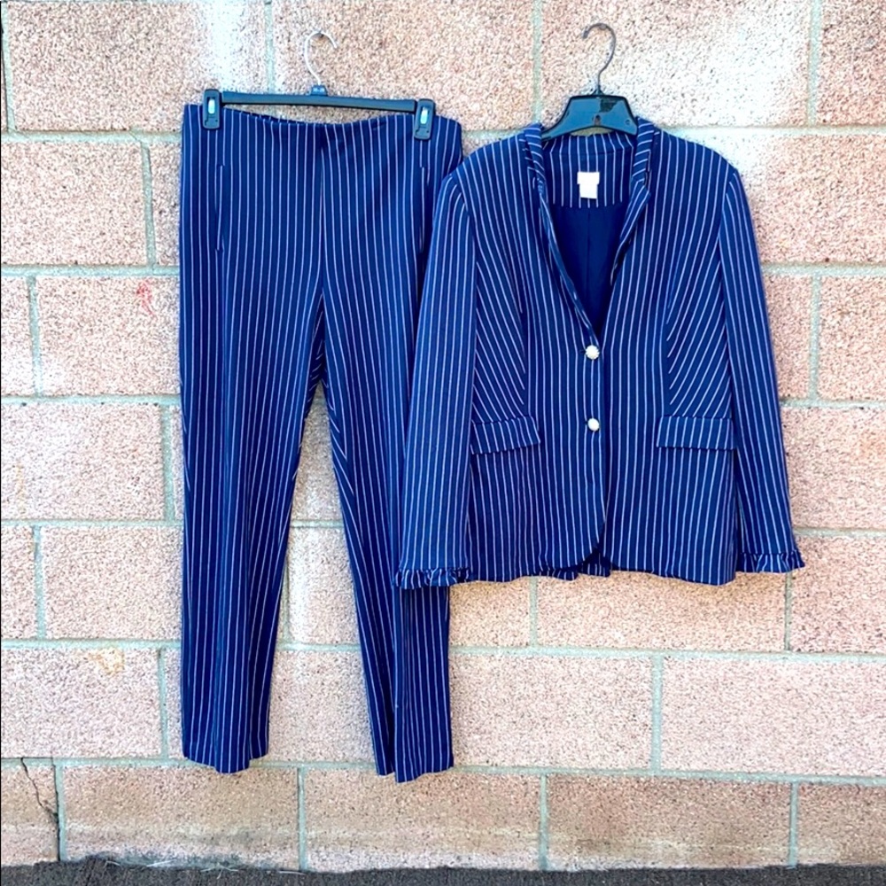 Chico’s Stripped 2 Piece Set